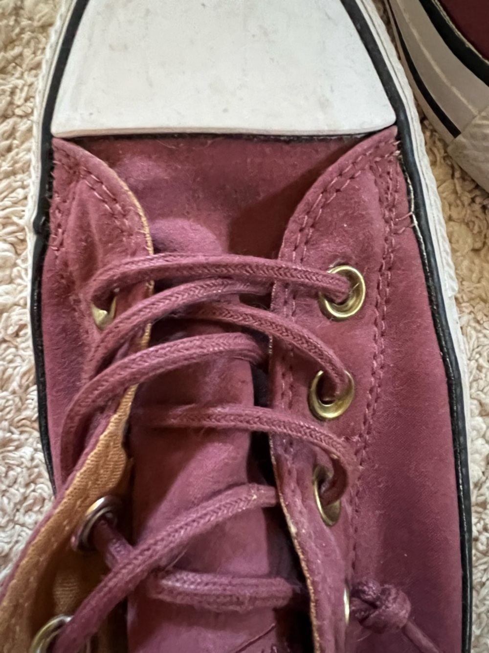 Converse Shoreline Slip-On Sneakers in Burgundy - Picture 5 of 6